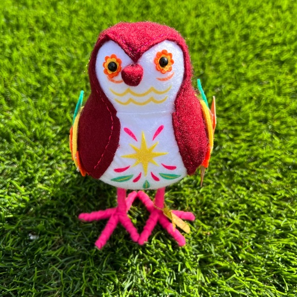 Target Dia de los Muertos Featherly Friend 2023! Designed with Luis Pinto - Picture 1 of 4
